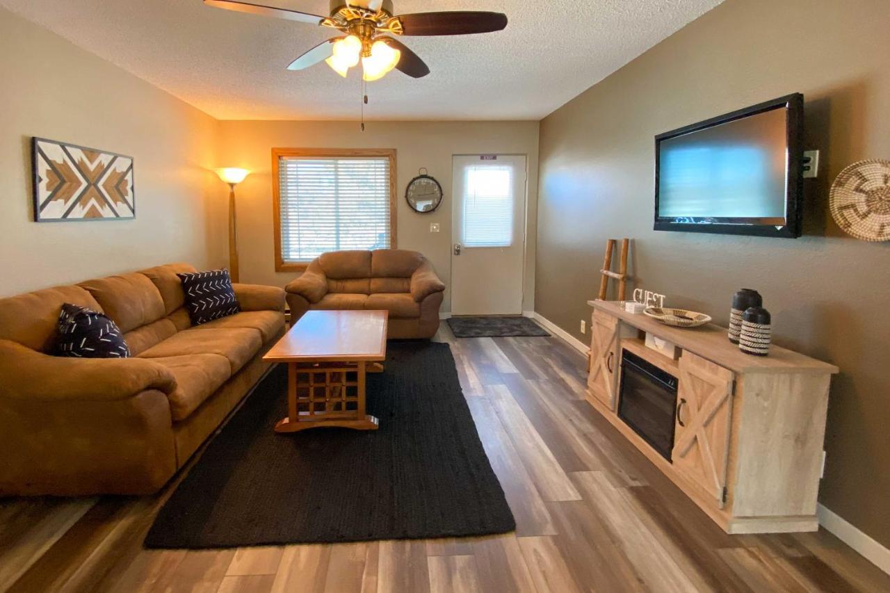 Sacajawea Suite With Deck Near Trails And Sites! Medora Exterior photo